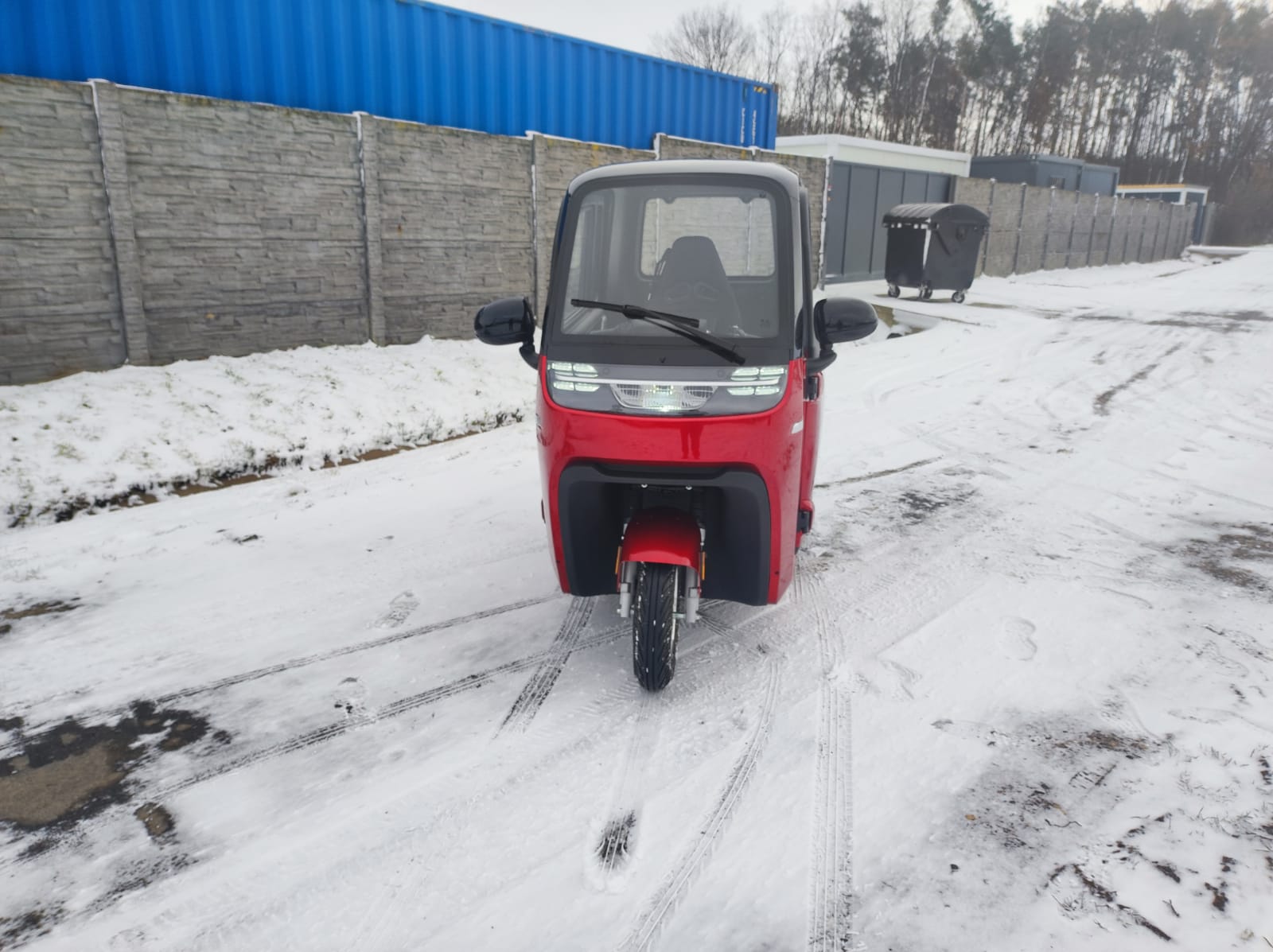 Leramotors Tříkolka E1 červená